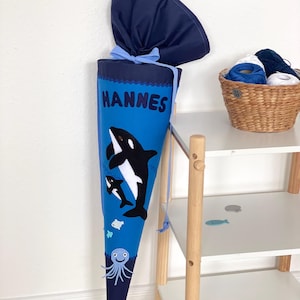Cono escolar de orca | Cono escolar hecho a mano para niños con nombre | Cono escolar azul de orca personalizado | Cono escolar de tela | Regalo de regreso a clases