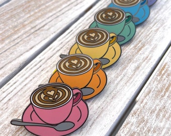 Cappuccino Emaille Pin - Rainbow Cappuccino's - Koffie Pin - Schattige Cappuccino