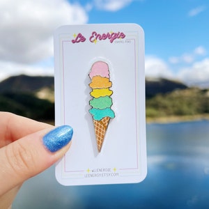 Eistüte Emaille Pin - Regenbogen Eis - Glitzer - Glitzer - Glitzer - Süß - Eiskugel - Regenbogen Glitzer