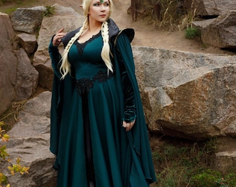 Aelin Galathynius Inspired Elven Queen Dress, Green Fantasy Warrior Gown, Fire Queen Couture, Medieval Fantasy Princess Outfit