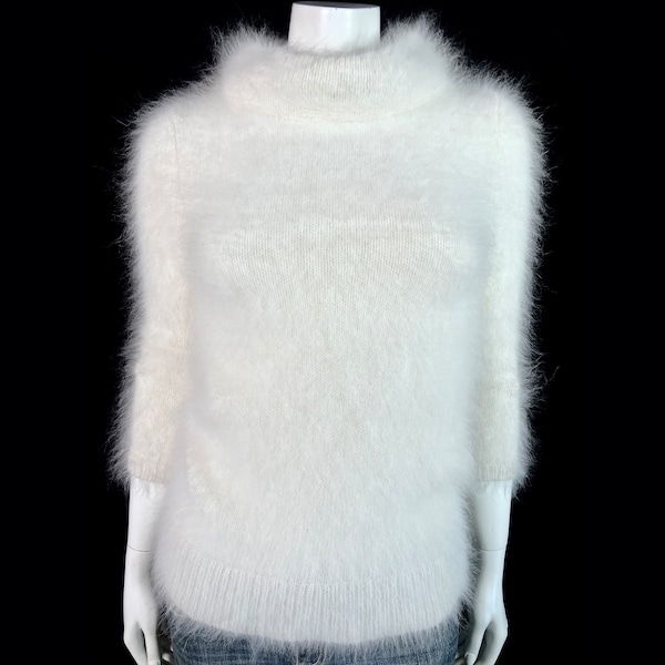 70% Angora Fuzzy Vintage MOTH Off-White Pullover Sweater 30"-Bust
