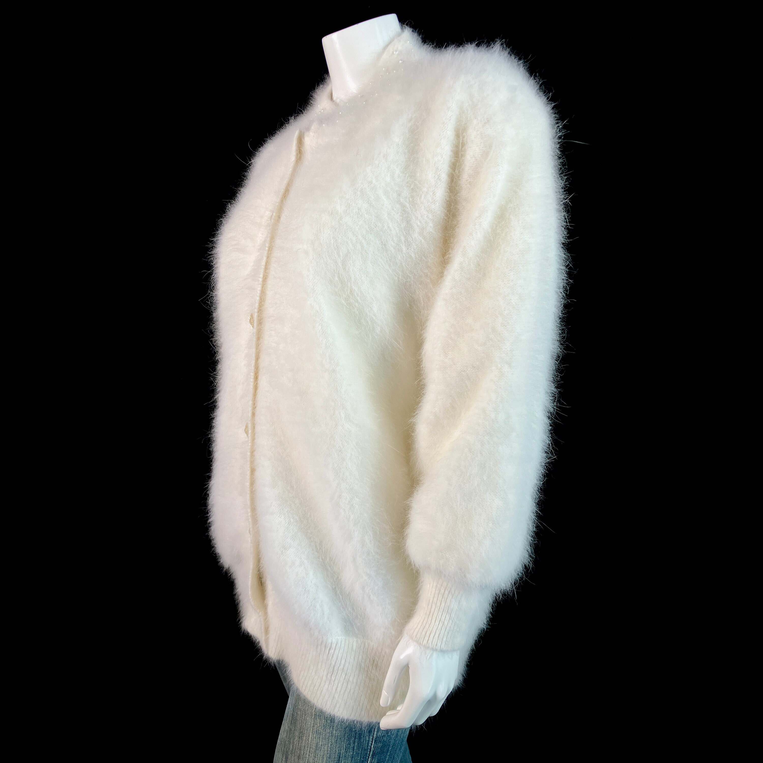 80% Angora Fuzzy Vintage LIRA White Beaded Collar Cardigan