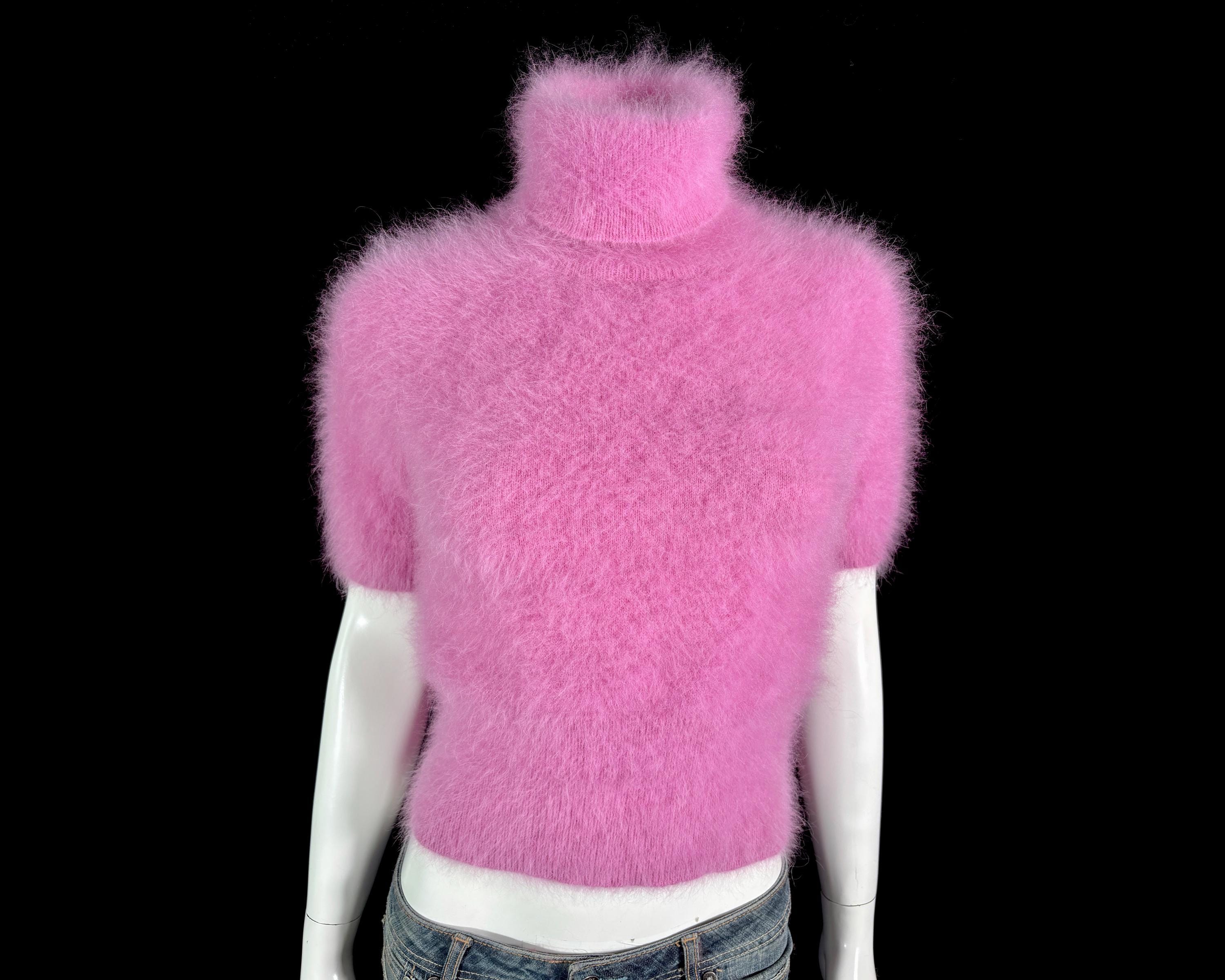 80% Angora Fuzzy Vintage Pink Short-sleeve Turtleneck Sweater 32