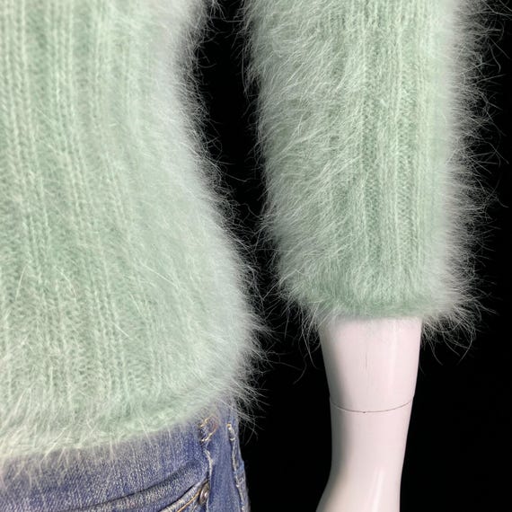 80% Angora Fuzzy Vintage EXPRESS Sage-green V-neck Pullover