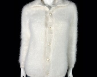 80% Angora Fuzzy White Collared Long Sleeve Cardigan Sweater 34