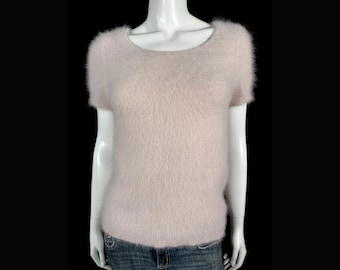 Suéter 70% Angora Fuzzy Vintage TALBOTS Rosa de manga curta e gola redonda, busto 32"