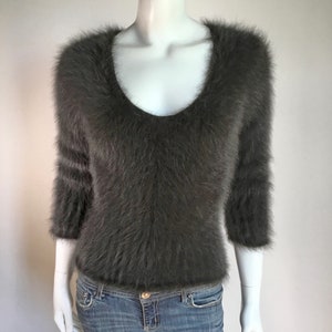 80% Angora Fuzzy EXPRESS Brown V-Neck Pullover Sweater 32&quot; bust
