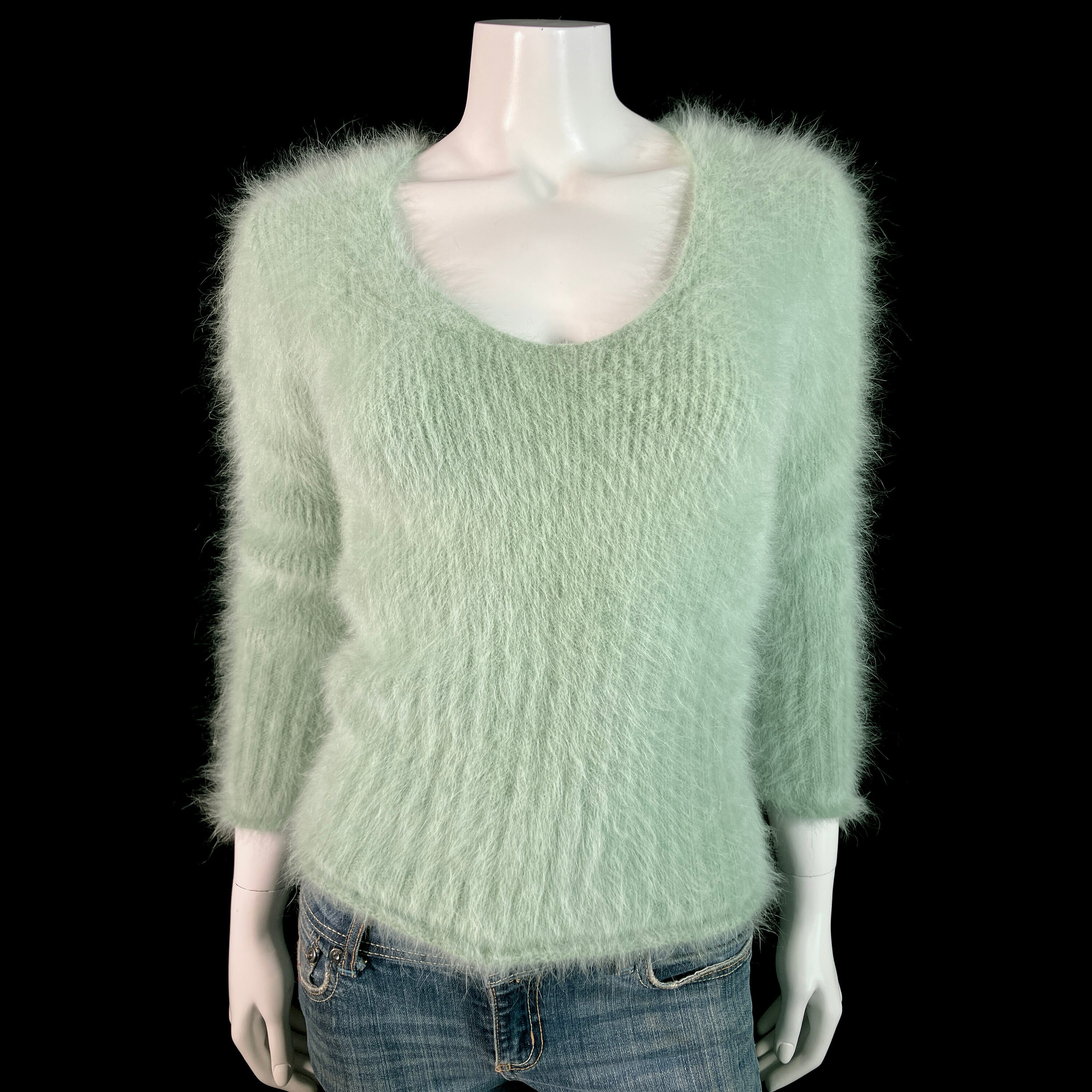 【2plan】Log Angora V-neck Knit Por Angora V-neck Cardigan - 2PLAN | 60% - Asian Fashion