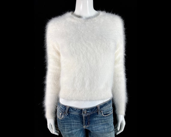 Fuzzy 70% Angora Vintage LINE White 