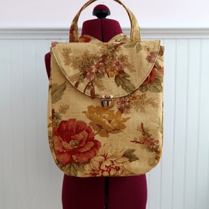 Herbst-Blumen-Rucksack-Geldbörse, handgemachter kleiner Rucksack aus Secondhand-Stoff, umweltfreundliche Herbsttasche