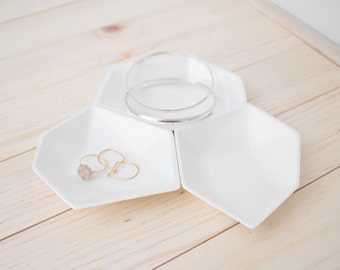 Large Geometric Ring Dish set of 3 in White.