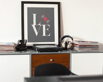 Affiche de typographie LOVE pour les mélomanes - conception de disques vinyle, téléchargement numérique, décoration de studio de musique maison, art mural imprimable