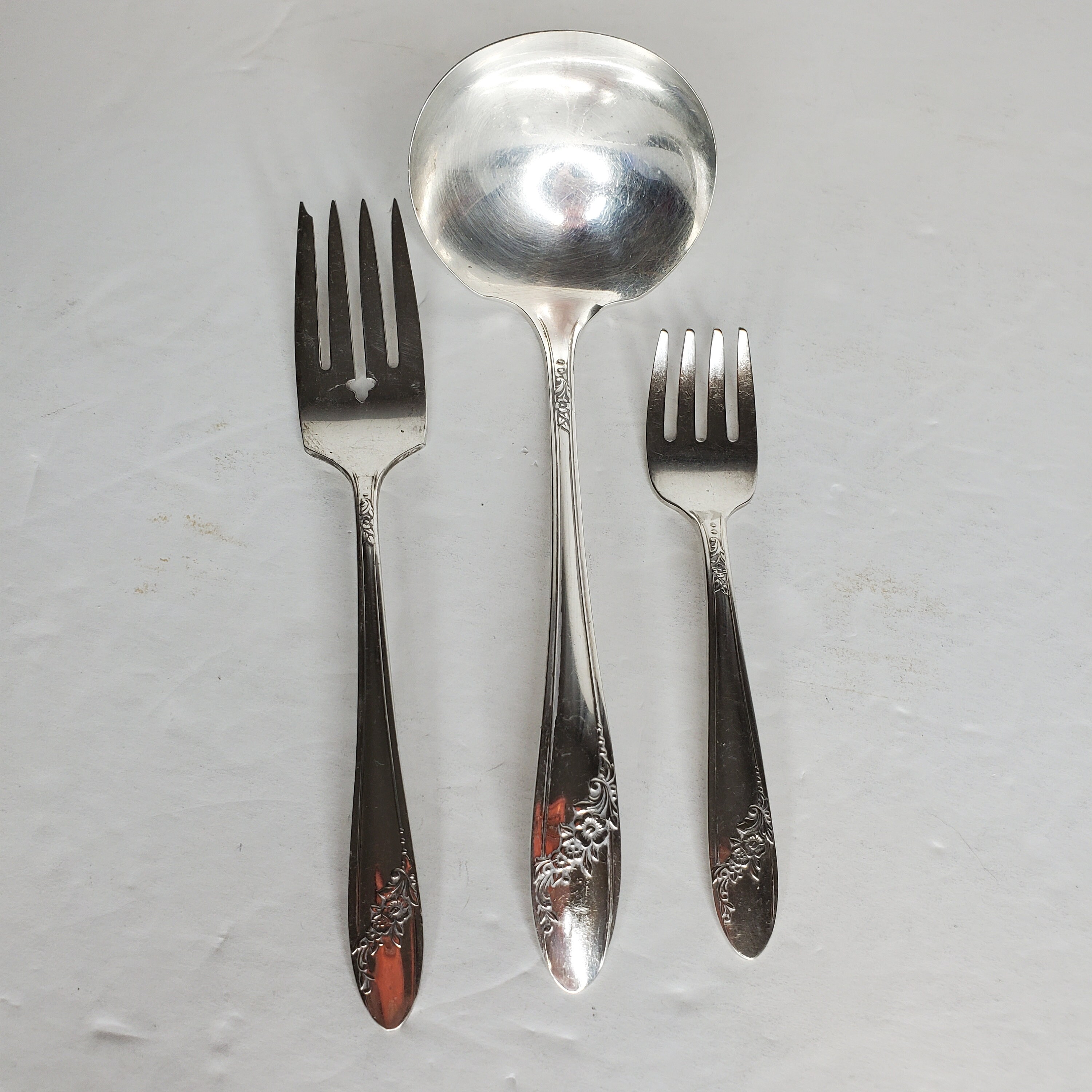 1946 Oneida Community Tudor Plate Silver Plate 29 Pieces Queen Etsy