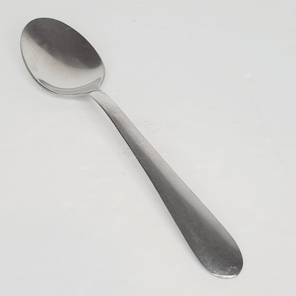 World Stainless Steel Auberge Pattern 1 piece Made in Taiwan