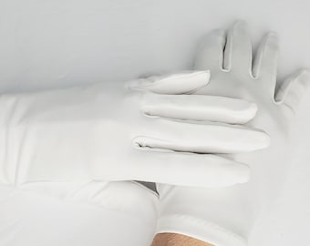 Short Gloves White Cotton Polyester Made in Philippines