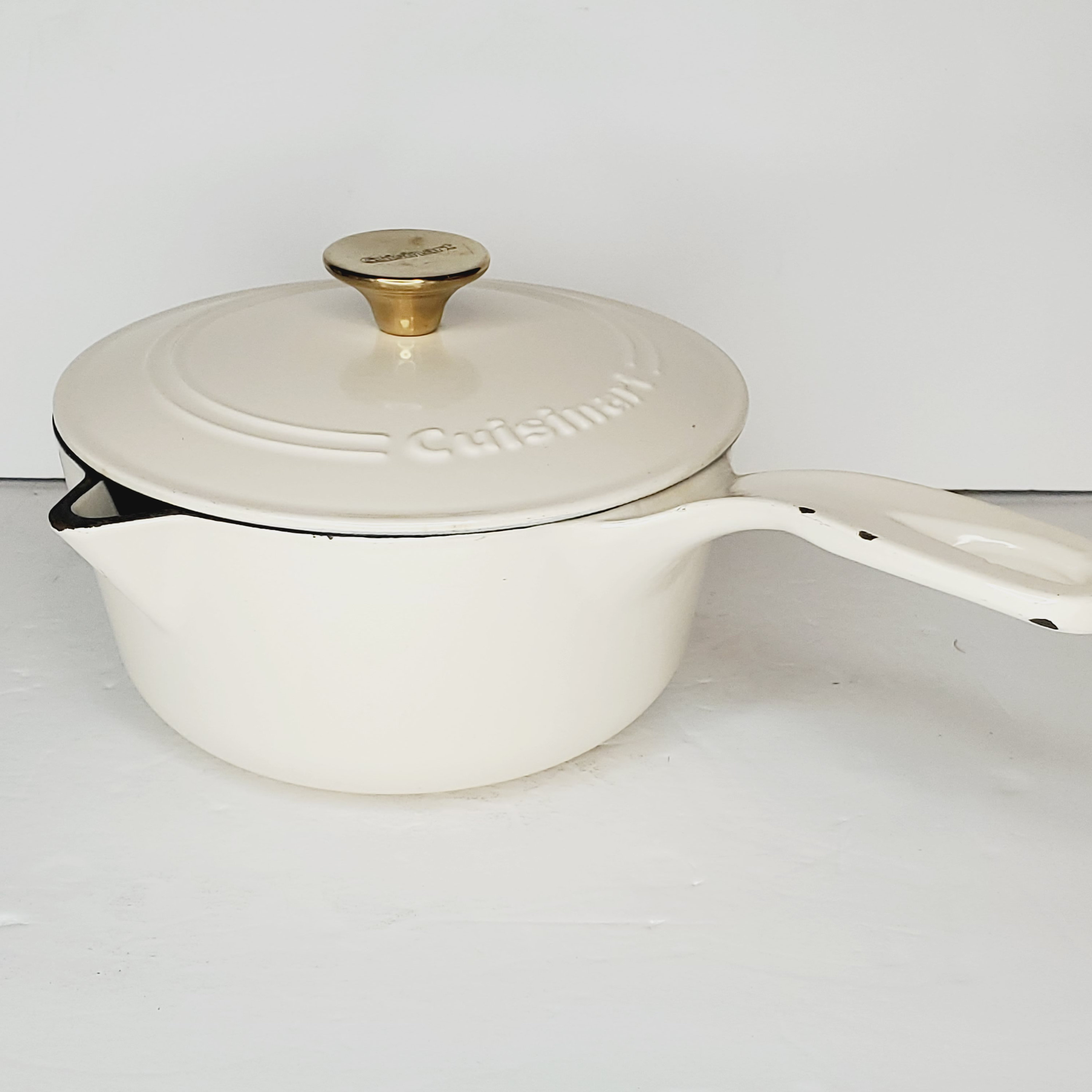 Vintage White Cuisinart Enamel Over Iron Dutch Oven, 3 Quart