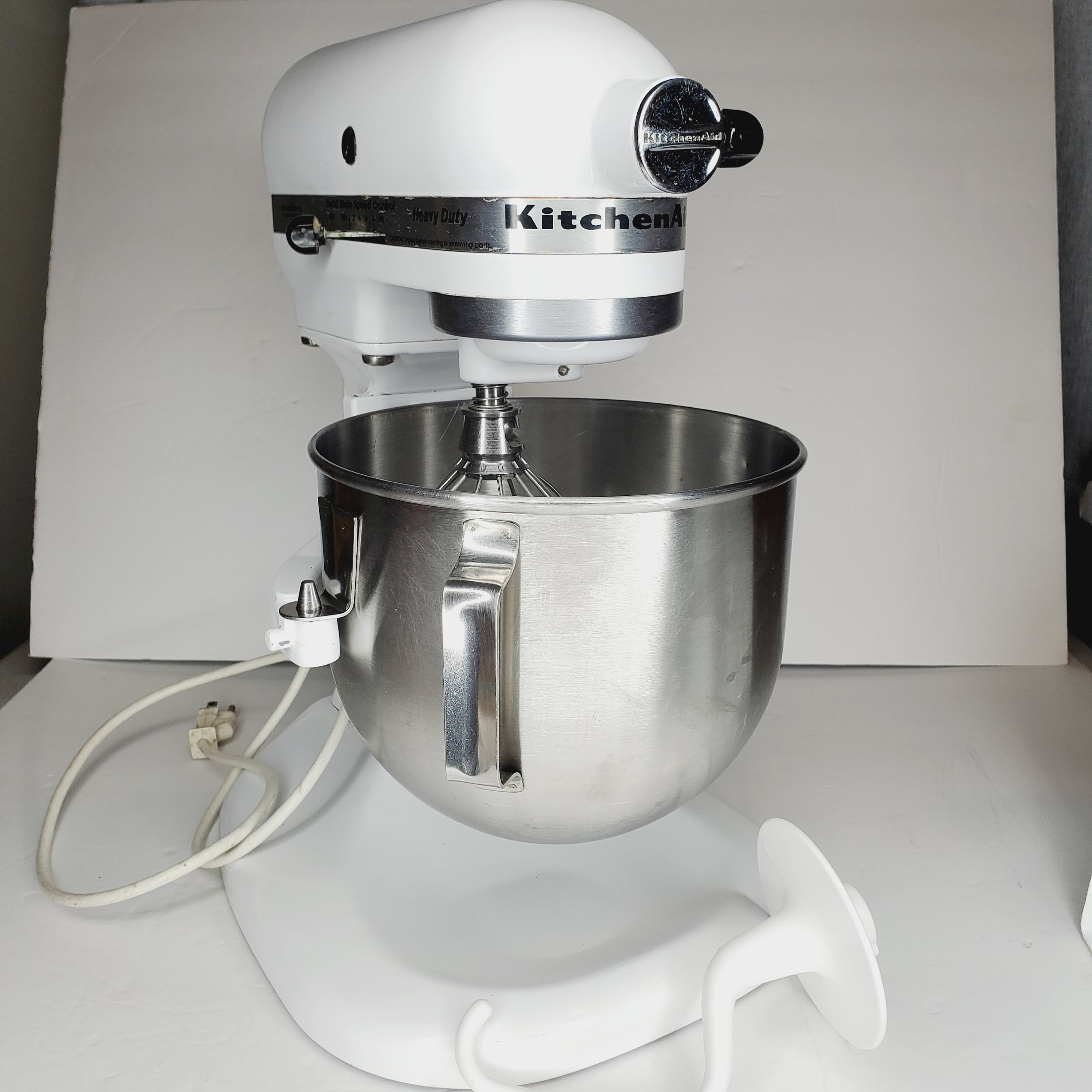 Vintage Pre-1979 Kitchen Aid Stand Mixer Model K5SS With Bowl and 3  Attachments WORKING 