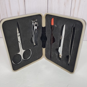 Manicure Set in Metal Case