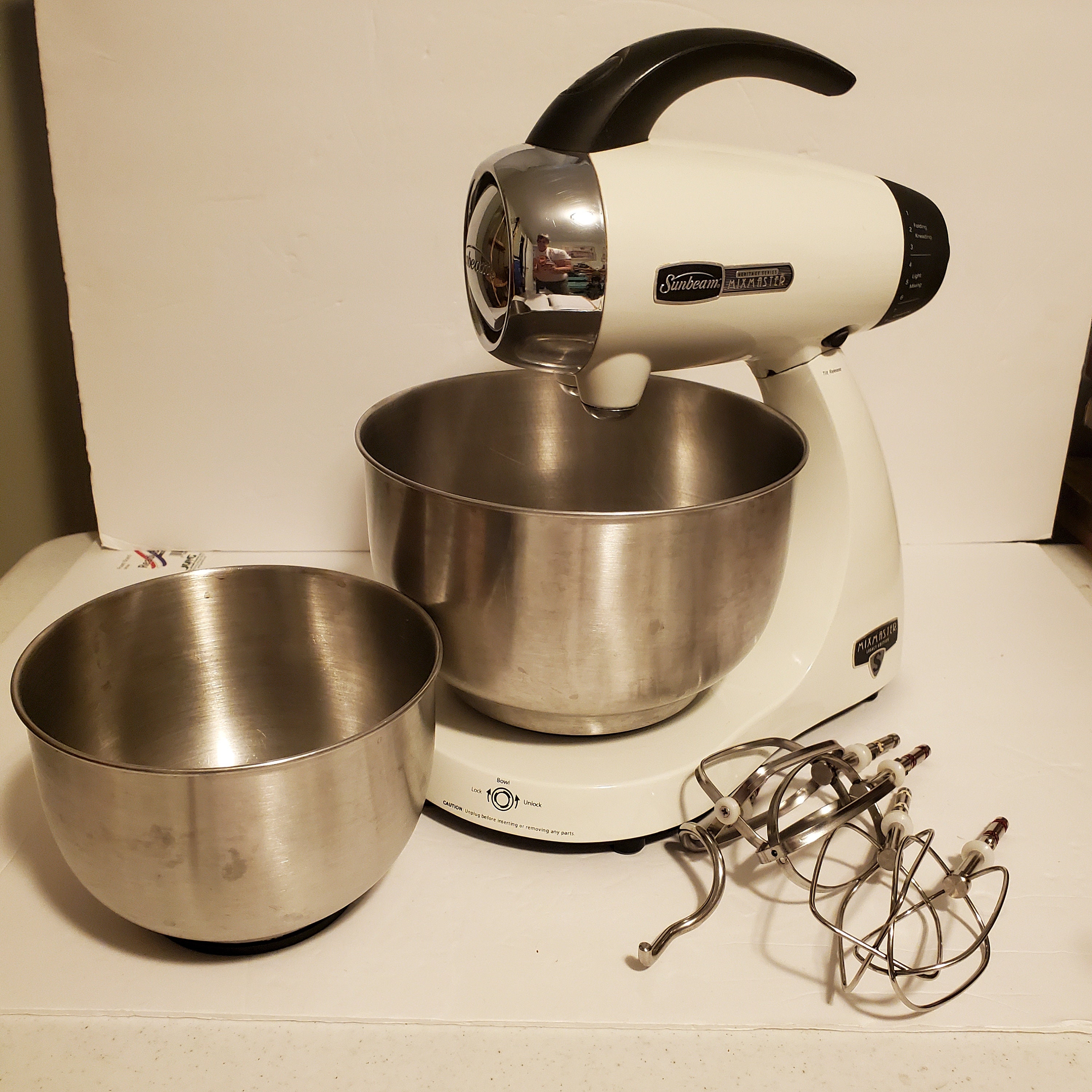 SUNBEAM Heritage Mixmaster Legacy Edition Tilt-Head Stand Mixer W