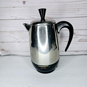 Farberware 2 - 8 cup Coffee Pot Stainless Steel & Chrome Electric Percolator Model 138 B