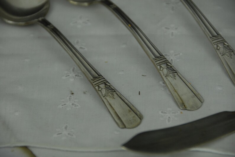 1939 International Silver Flatware Court Silver Plate 6 pc Salad Fork not shown Made in USA