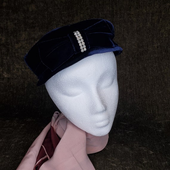 50s/60s Blue Velvet Hat With Bow And Clear Rhines… - image 1