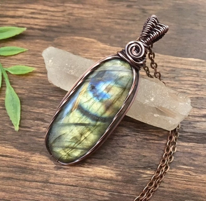 Bohemian Jewelry Labradorite Pendant Healing Stone Green Labradorite Crystal Necklace Gypsy Wire Wrapped Copper Pendant Hippie