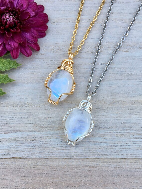 Moonstone Necklace Crystal Necklace Moonstone Jewelry Etsy