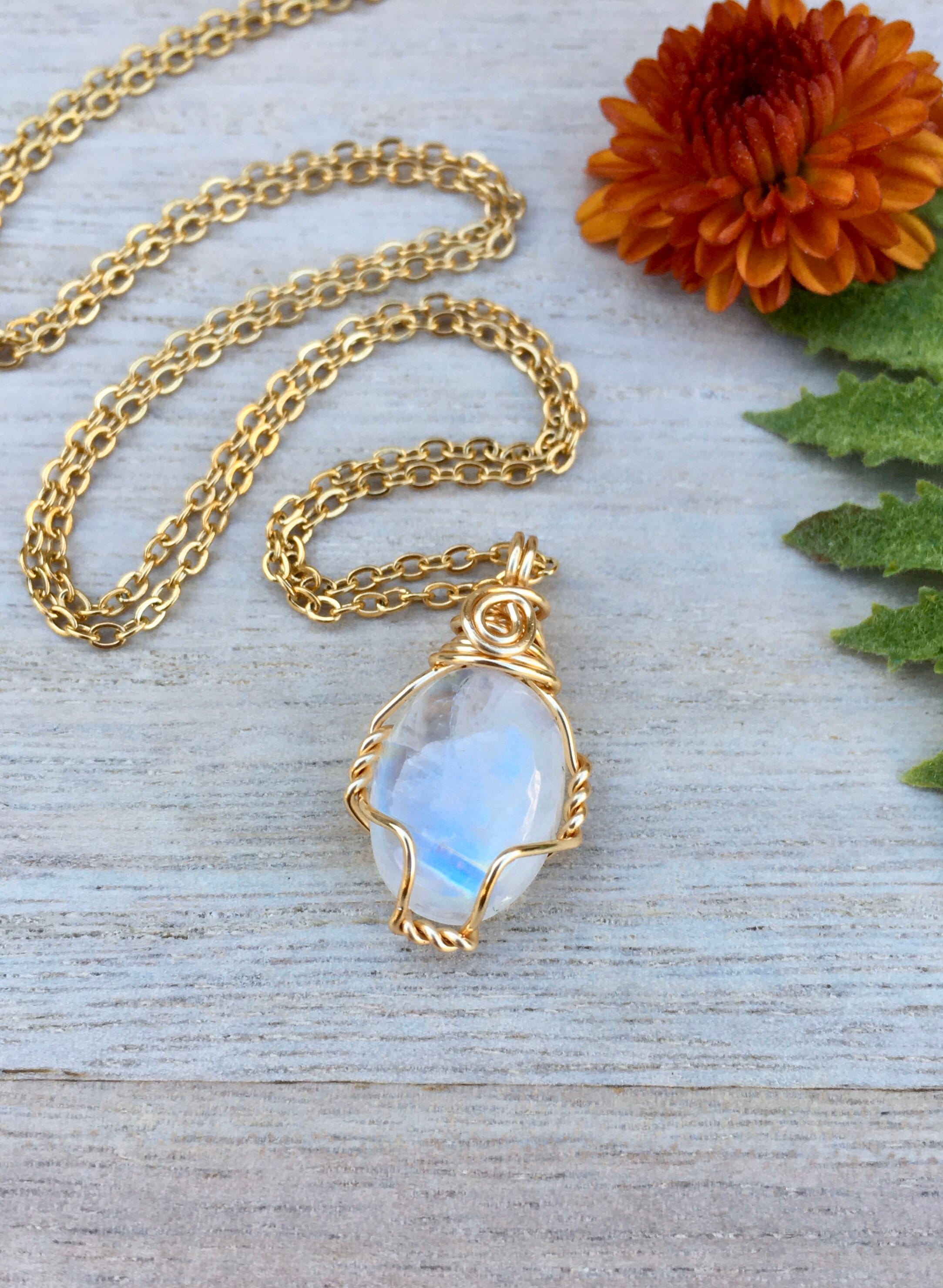 Moonstone Necklace Crystal Necklace Moonstone Jewelry Etsy