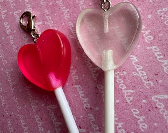 Heart-Shaped Lollipop Stitch Markers