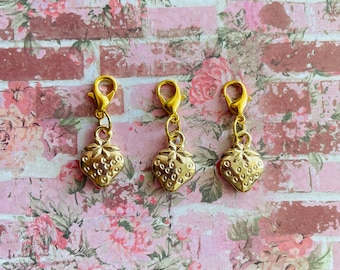 Metal strawberry stitch markers