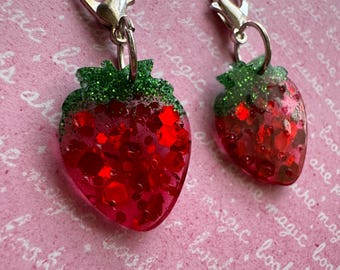 Strawberry Glitter Stitch Markers