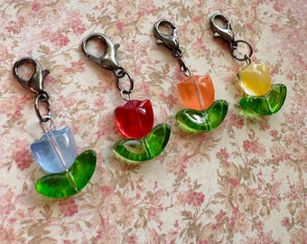 Tulip stitch markers