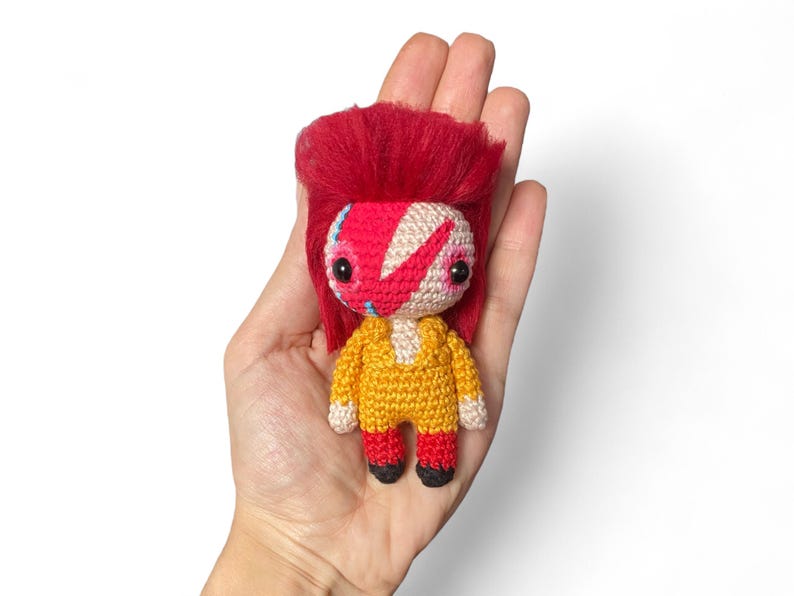 Bambola Glam Rock da 10 cm (4 pollici) con portachiavi opzionale Without hook
