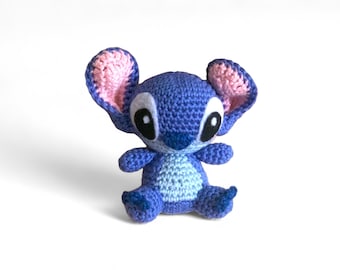Mini bambola amigurumi Chibi Alien da 10 cm (4 pollici) con opzione portachiavi