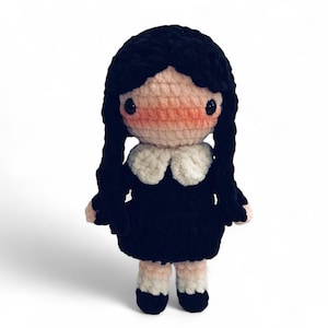 Crochet Goth Girl Doll – 20 cm (8 in) Amigurumi art doll