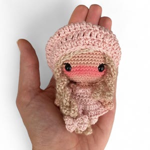 Mini bambola Chibi Bella rosa da 10 cm (4 pollici) con opzione portachiavi Without hook