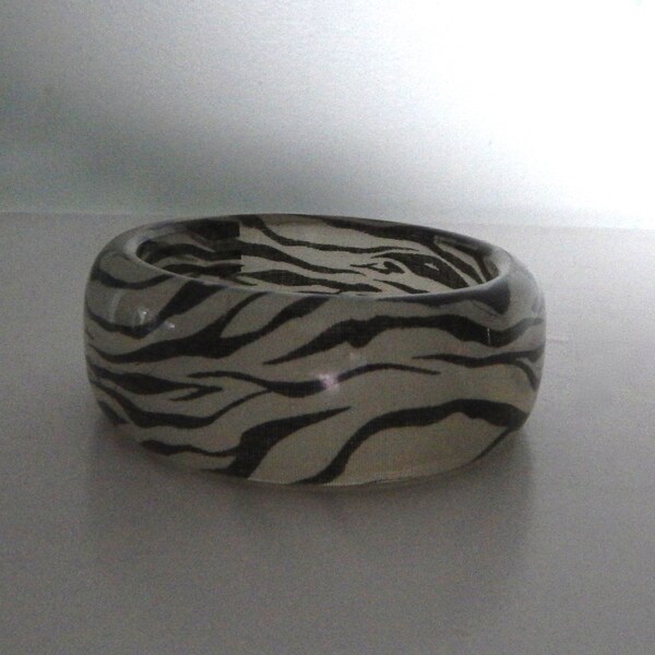 Vintage/1990's/Chunky/Zebra Print/ Bangle