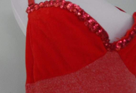 1970's Red sparkly formal gown size 12 - image 5