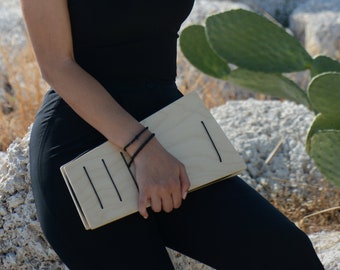 Geometric Wooden Clutch: Modern Polygonal Purse with Leatherette Pouch