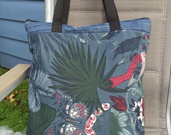 Shopper-Tasche mit Blumen