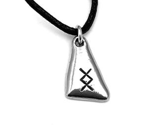 Inguz Fertility Necklace, Ingwaz Symbol of New Beginnings & Growth, Pagan Seed Gift, Handmade Pewter Rune Pendant, Pregnancy Jewellery