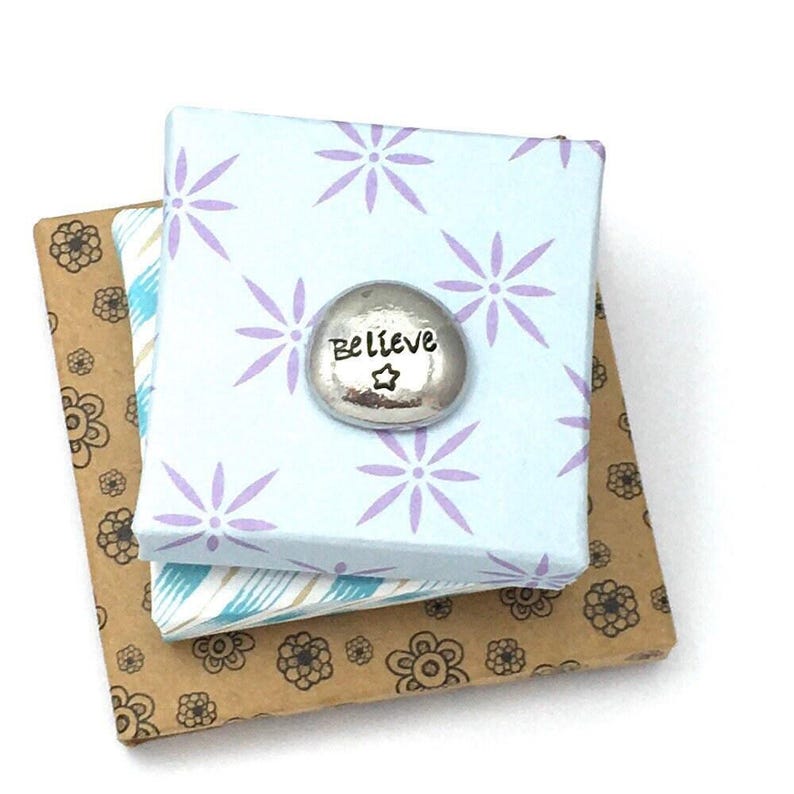 Pewter pocket pebble with personalised message, send a hug token, customise your own gift and send directly to the recipient. image 6