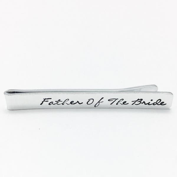 Father of the bride tie bar clip, custom mens wedding favour, wedding party keepsake, hand stamped tie slide, personalised tie bar for dad