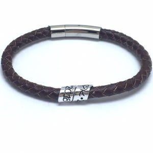 Geflochtenes Lederarmband mit umlaufender Aluminiumrolle - Geschenk für Sie und Ihn