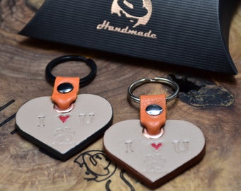 Corazón de cuero hecho a mano I Love U Keyring Llavero Llavero De dos tonos Cuero Beige y Naranja Personalizado