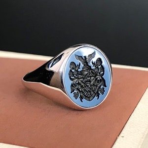 Blue Agate Coat of Arms Ring: Custom Engraved Gold Signet