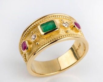 Emerald Ring, Medieval Ring, Emerald Gold Ring, Byzantine Gold Ring, Etruscan Ring, Greek Ancient Ring, Byzantine Jewelry, Gold Emerald Band