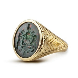 Engraved Gemstone Ring, Intaglio Signet Ring, Bloodstone Ring, Family Crest Ring, Coat of Arm Ring, Solid Gold Signet Ring, Men Signet Ring