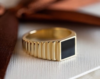 14K Gold Black Enamel Signet Ring: Staircase Style Mens Pinky Ring